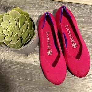 NEW Rothy’s The Flats Bright Hot Pink Rounded Ballet Shoes 9